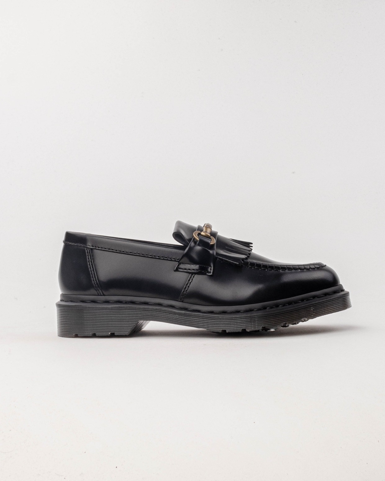 Dr. Martens Adrian YS Black Ambassador 31997001