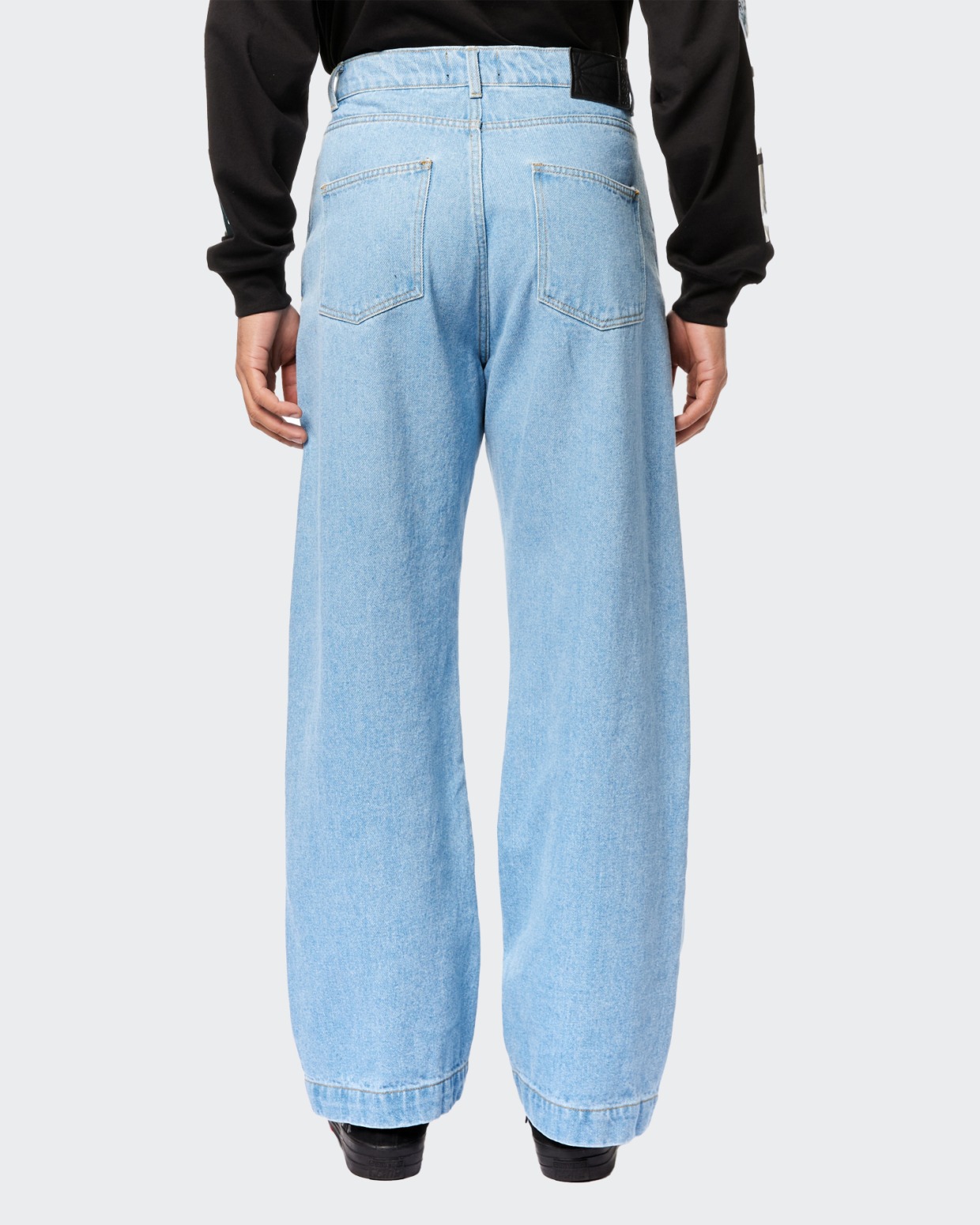 Rassvet Classic Denim Pants