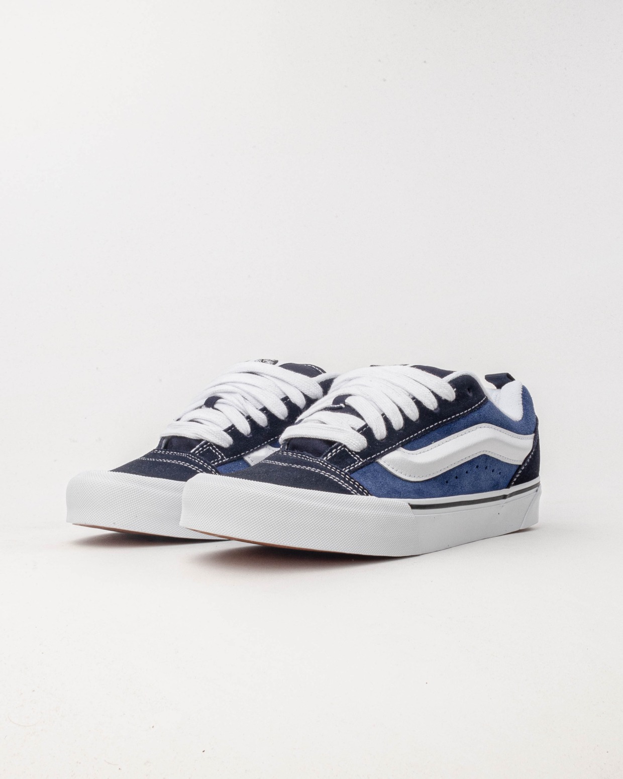 Vans KNU skool