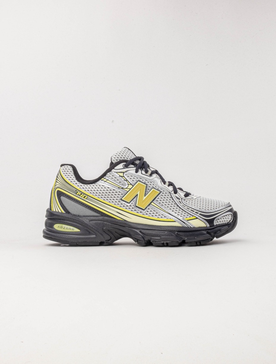 New Balance U740FR2