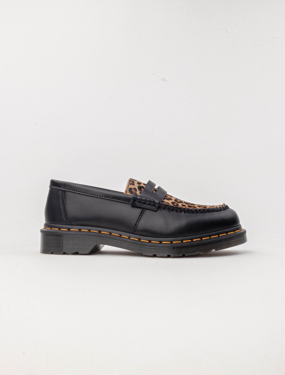 Dr. Martens Penton